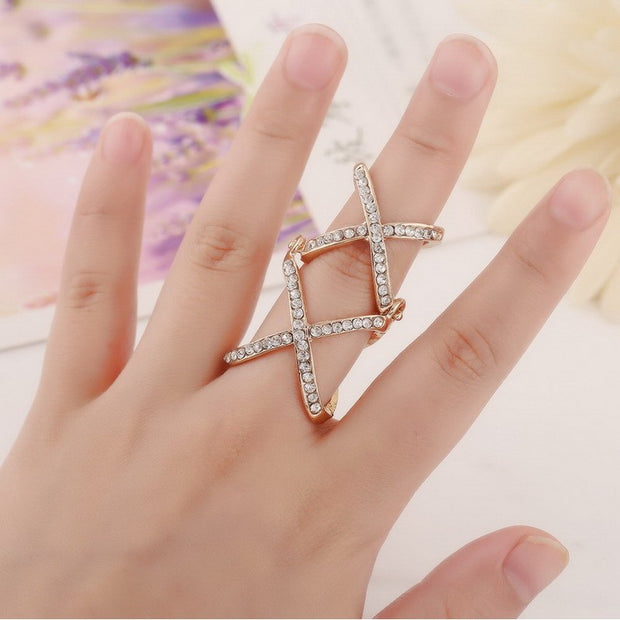 Double Cross Ring